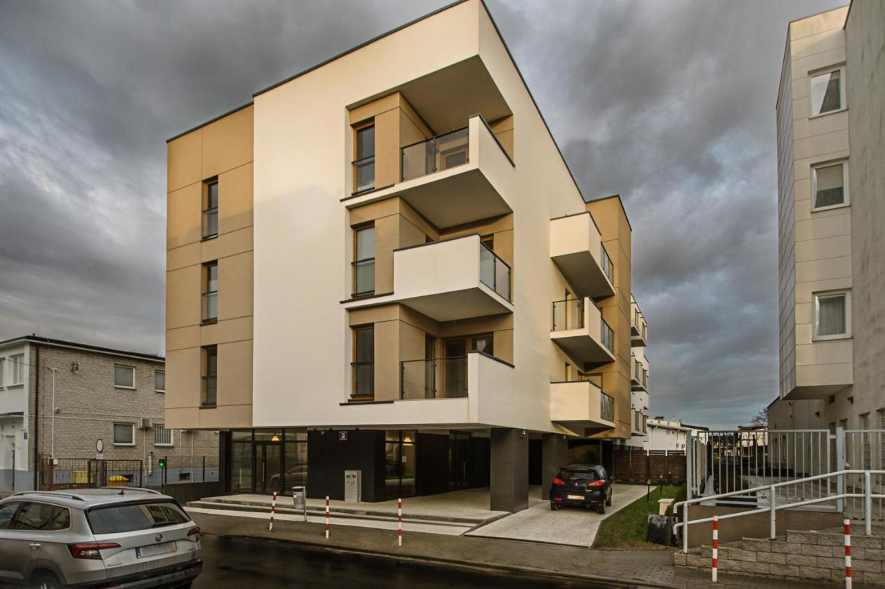 Apartament Centrum Xl - Komfortowe Noclegi П'ясечно Екстер'єр фото
