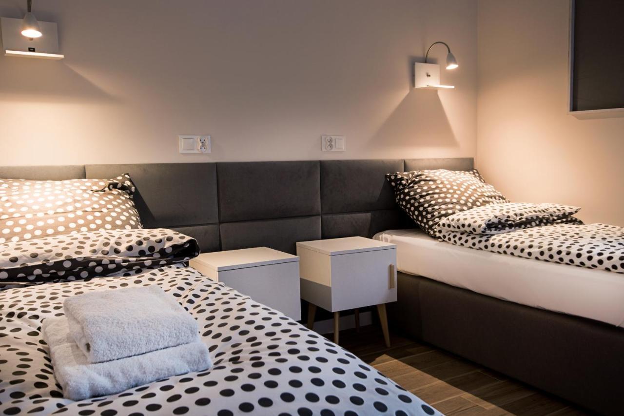 Apartament Centrum Xl - Komfortowe Noclegi П'ясечно Екстер'єр фото